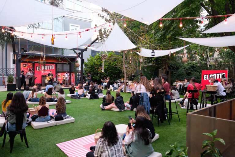 El Patio de Mahou Madrid: Un oasis de ocio y gastronomía para disfrutar el verano